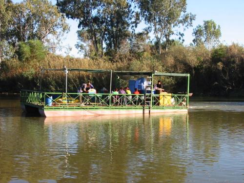 Riverboat-Misverstand-Dam-Koringberg